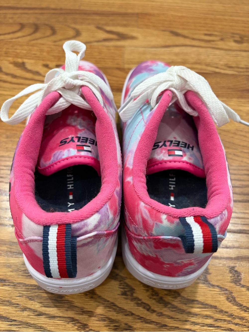 Tommy Hilfiger Heelys Pro 20 Skate Shoes - Picture 7 of 9